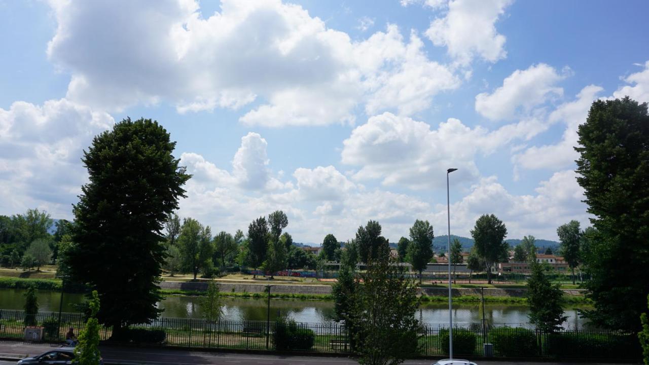Arno River View Apartment Terraces, Free Parking Florença Exterior foto
